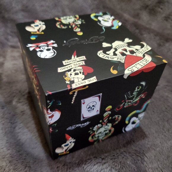 Ed Hardy Men’s Skull Watch With Adjustable Black Band NWT - Picture 6 of 8